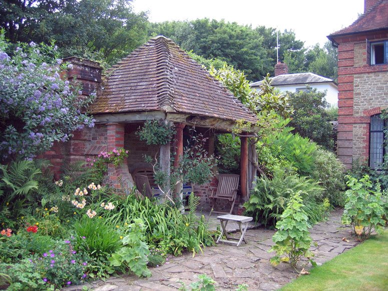 02-millmead_summerhouse