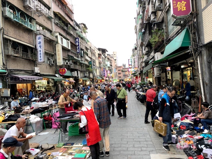 走入西昌街舊貨市場的意外時空街道交換